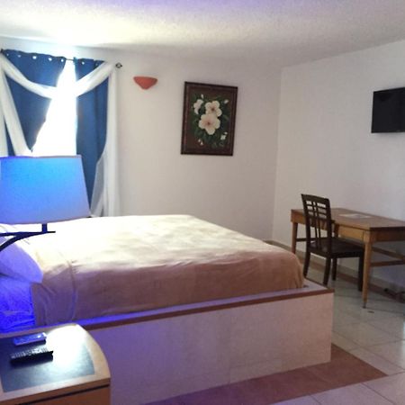 Levimar Guest House Левіттаун Екстер'єр фото