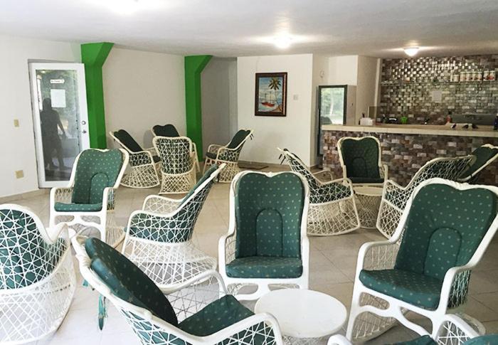 Levimar Guest House Левіттаун Екстер'єр фото